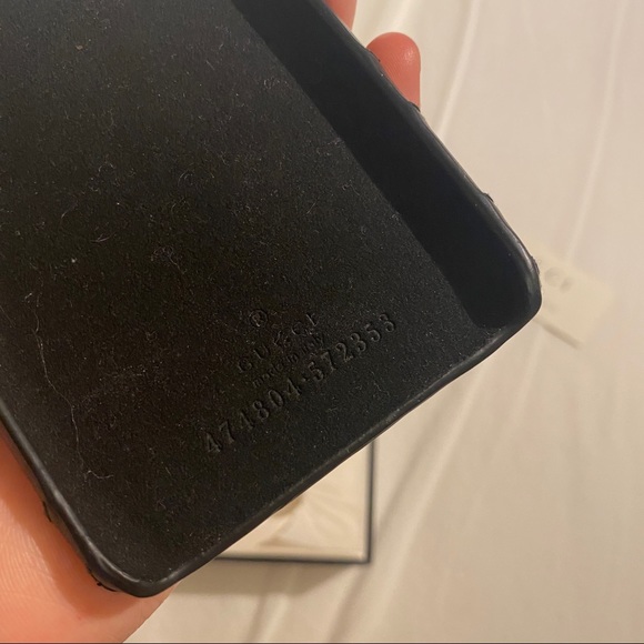 Gucci authentic marmont black leather phone case - Picture 4 of 4